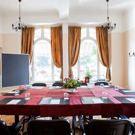 Carlton-europe Vintage Adults 4* إنترلاكن