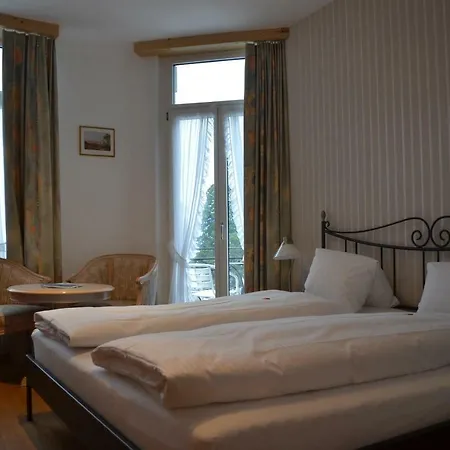 Carlton-europe Vintage Adults 4* インターラーケン